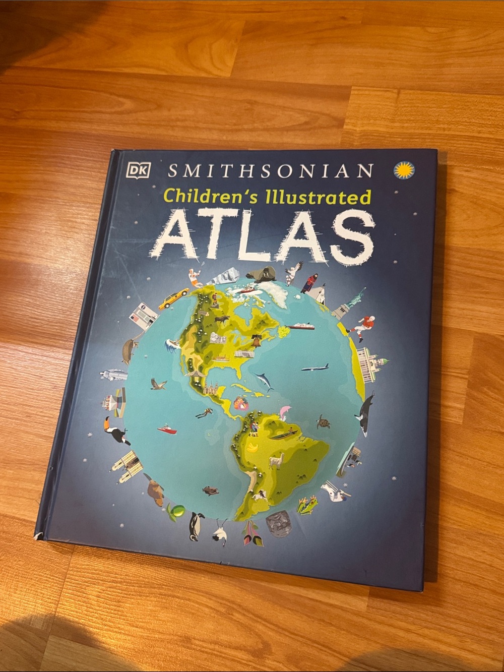 Kids Smithsonian ATLAS around the world leading reading book